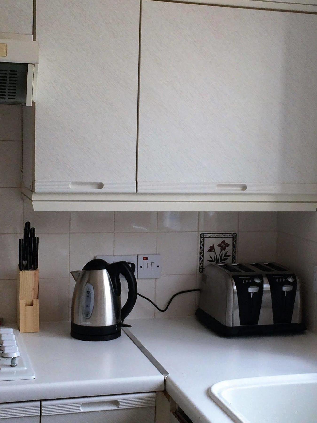 Spacious House, Sleeps 7 People 雷丁 外观 照片